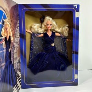 🆕 1995 Sapphire Dream Barbie